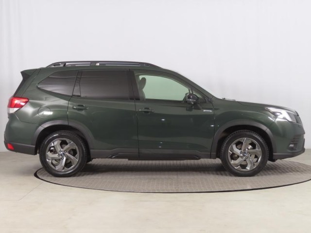 Subaru Forester  2.0 e-Boxer MHEV 