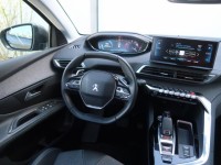 Peugeot 3008  1.2 PureTech Allure