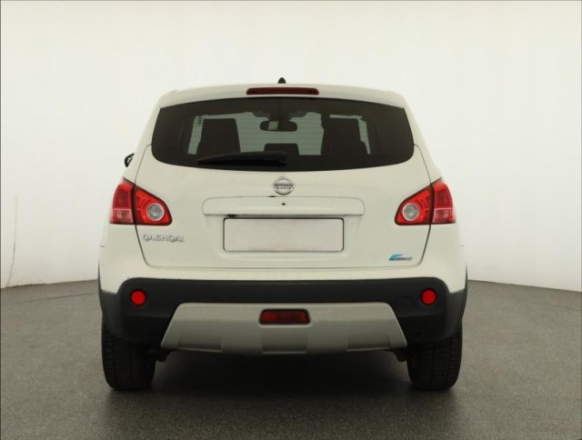 Nissan Qashqai  2.0 