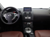 Nissan Qashqai  2.0 