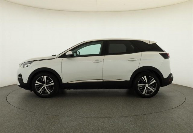 Peugeot 3008  1.2 PureTech 