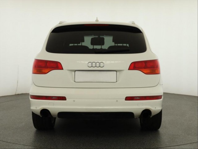 Audi Q7  3.0 TDI S-Line