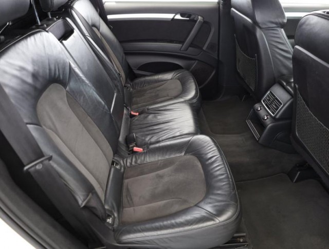 Audi Q7  3.0 TDI S-Line