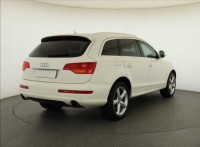 Audi Q7  3.0 TDI S-Line