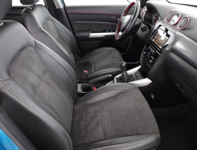 Suzuki Vitara  1.6 VVT 