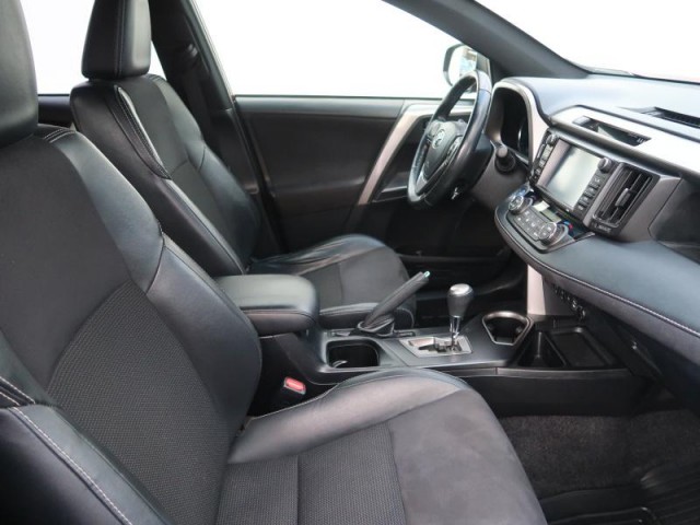 Toyota RAV 4  2.5 Hybrid 