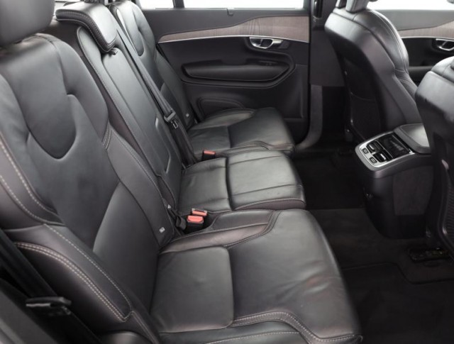 Volvo XC90  B5 AWD 