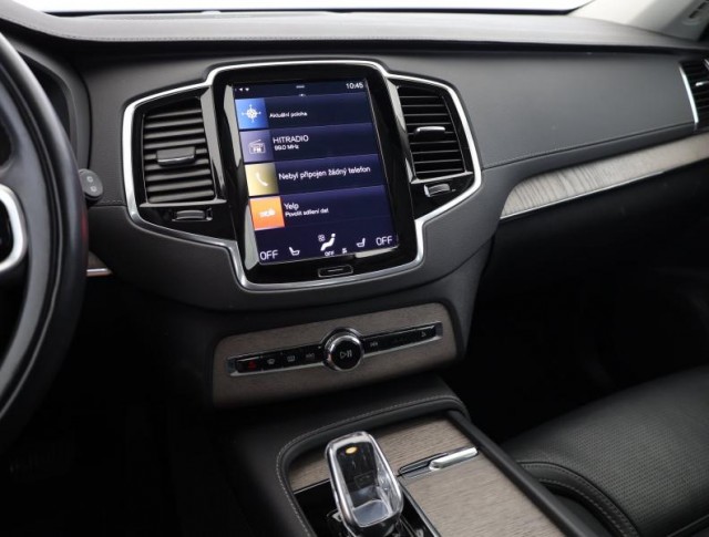 Volvo XC90  B5 AWD 