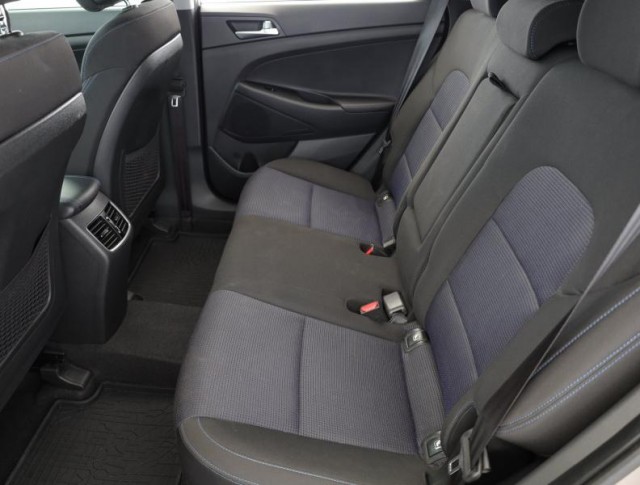 Hyundai Tucson  1.7 CRDi 