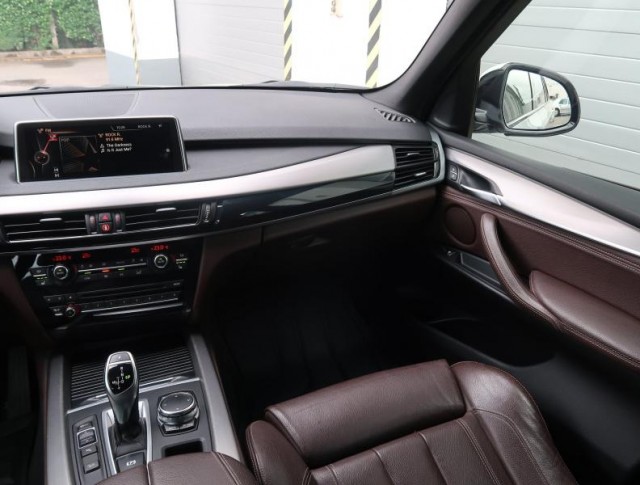 BMW X5  xDrive30d M Paket
