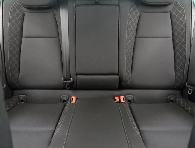 Škoda Karoq  1.5 TSI Ambition