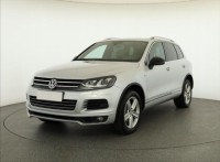 Volkswagen Touareg  3.0 TDI 