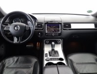 Volkswagen Touareg  3.0 TDI 