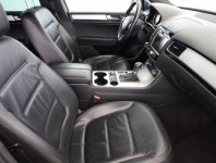 Volkswagen Touareg  3.0 TDI 