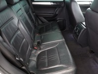Volkswagen Touareg  3.0 TDI 