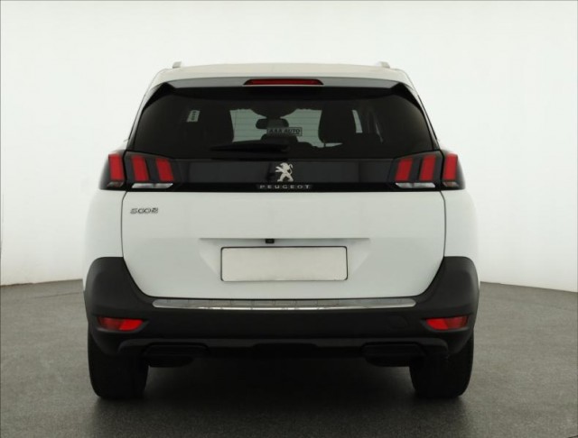 Peugeot 5008  2.0 HDI 