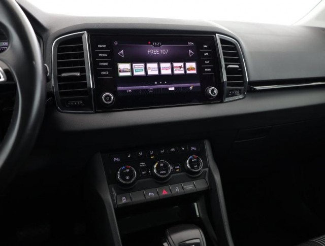Škoda Karoq  1.5 TSI 