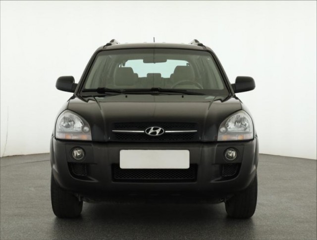 Hyundai Tucson  2.0 i 