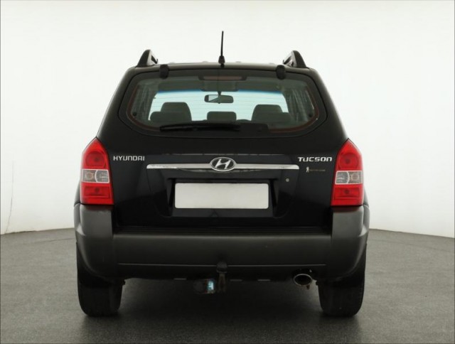 Hyundai Tucson  2.0 i 