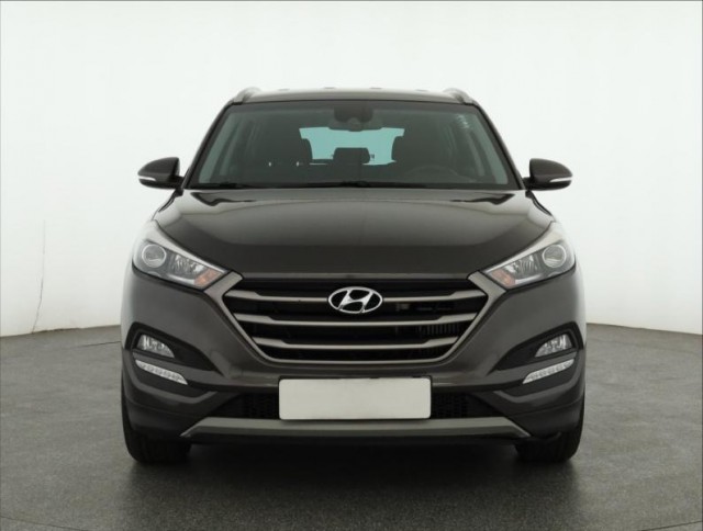 Hyundai Tucson  1.7 CRDi Trikolor