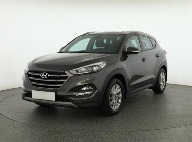 Hyundai Tucson  1.7 CRDi Trikolor
