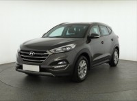 Hyundai Tucson  1.7 CRDi Trikolor