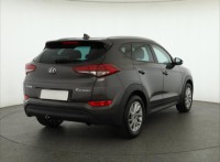 Hyundai Tucson  1.7 CRDi Trikolor