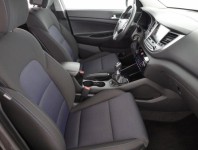 Hyundai Tucson  1.7 CRDi Trikolor