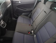 Hyundai Tucson  1.7 CRDi Trikolor