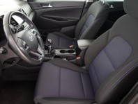 Hyundai Tucson  1.7 CRDi Trikolor