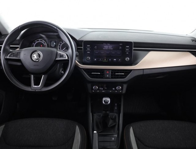 Škoda Kamiq  1.0 TSI Style