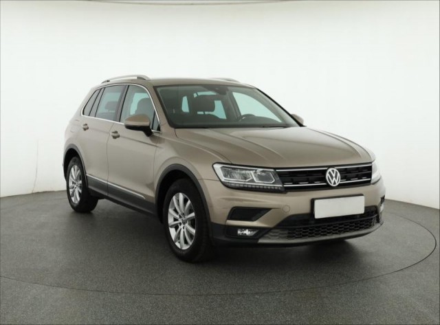 Volkswagen Tiguan  1.5 TSI 