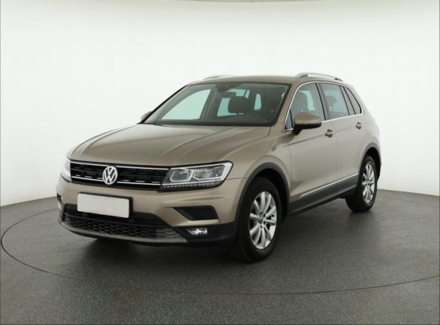 Volkswagen Tiguan  1.5 TSI 