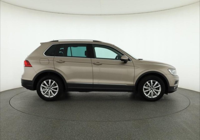 Volkswagen Tiguan  1.5 TSI 