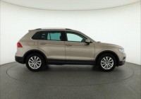 Volkswagen Tiguan  1.5 TSI 