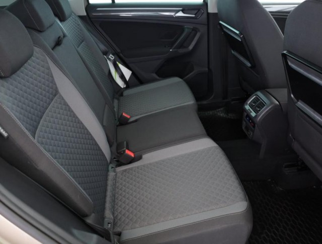 Volkswagen Tiguan  2.0 TDI Comfortline
