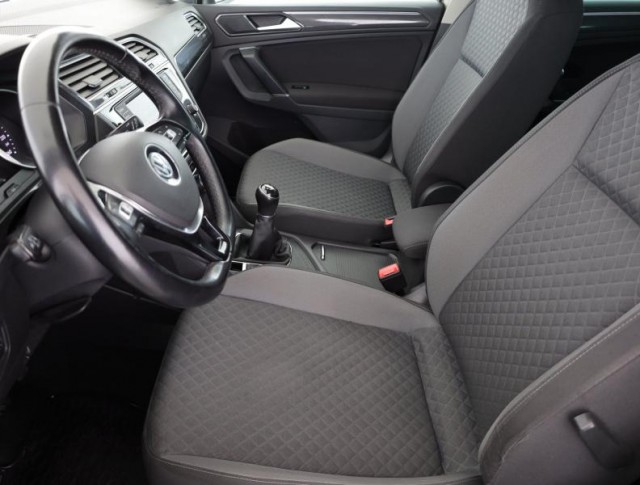 Volkswagen Tiguan  2.0 TDI Comfortline