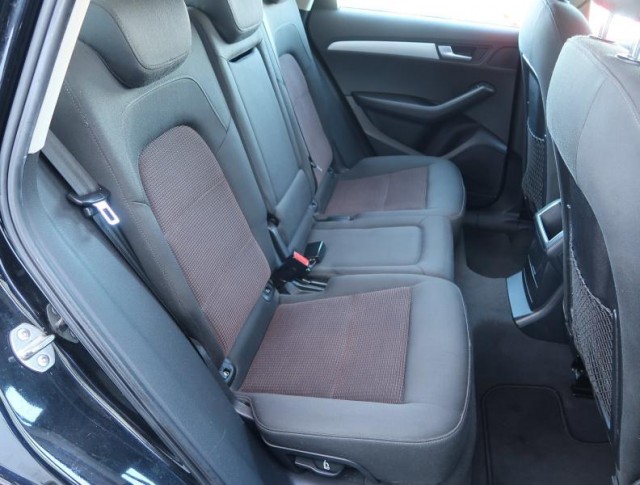 Audi Q5  2.0 TDI 