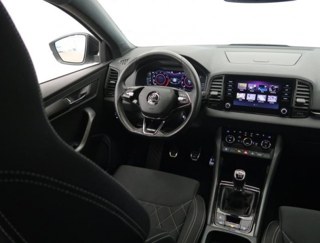 Škoda Karoq  1.5 TSI Sportline