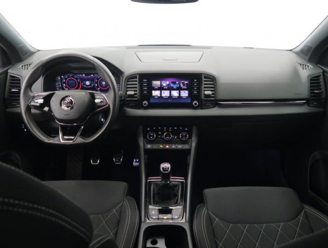 Škoda Karoq  1.5 TSI Sportline