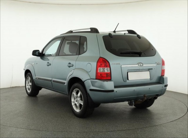 Hyundai Tucson  2.0 i 