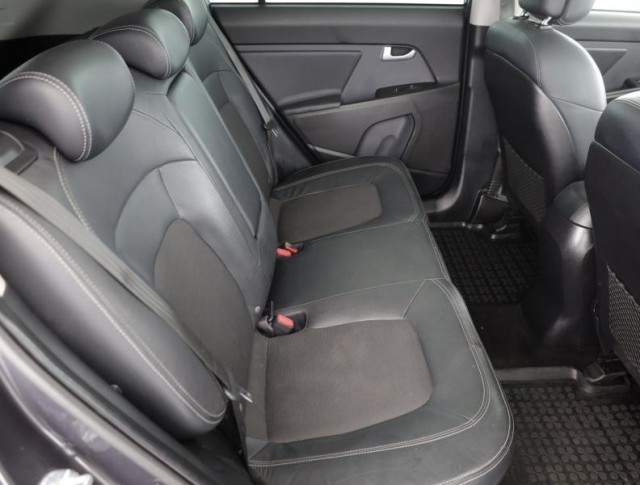 Kia Sportage  1.6 GDI 