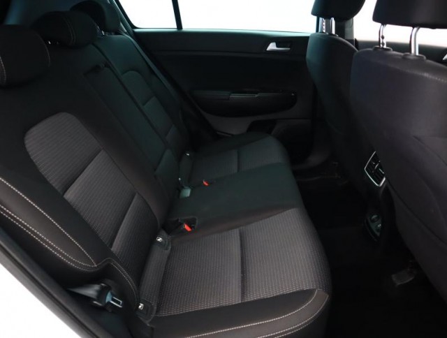 Kia Sportage  1.6 CRDi 