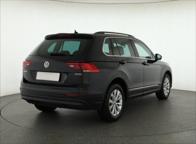 Volkswagen Tiguan  2.0 TDI Trendline
