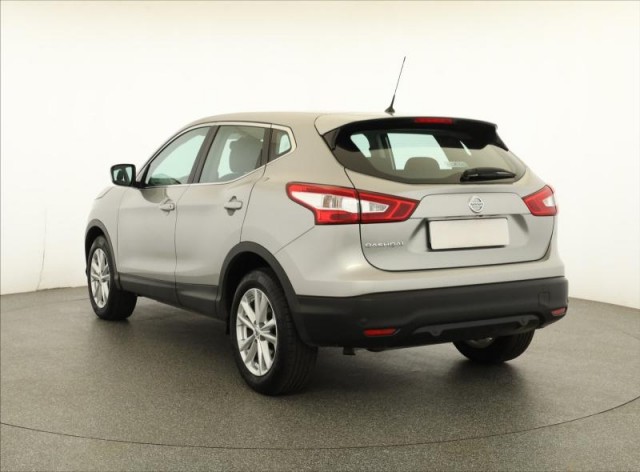 Nissan Qashqai  1.2 DIG-T 