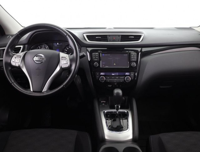 Nissan Qashqai  1.2 DIG-T 