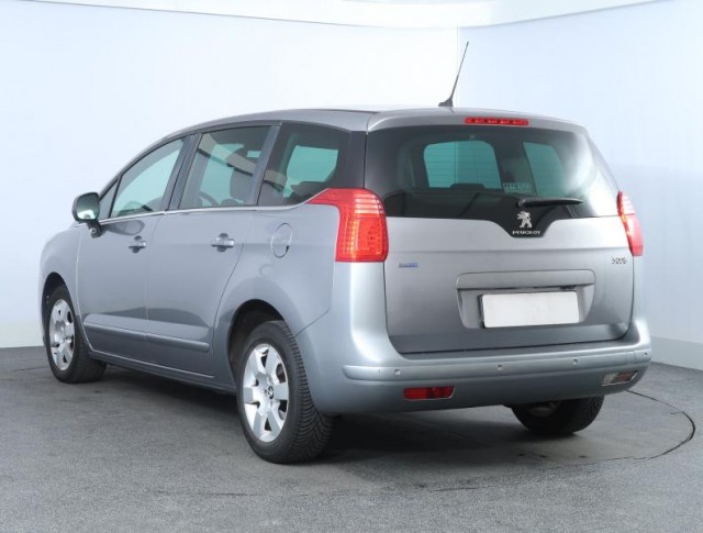 Peugeot 5008  1.6 BlueHDi 