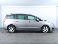 Peugeot 5008  1.6 BlueHDi 