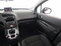 Peugeot 5008  1.6 BlueHDi 