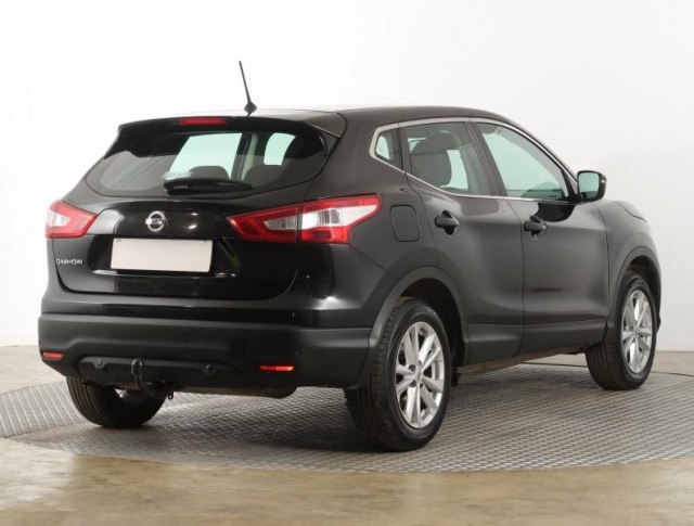 Nissan Qashqai  1.2 DIG-T 